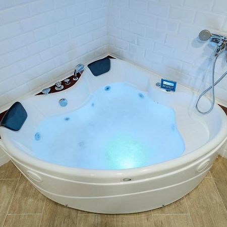 Apartament El Triangulo Del Arte - Jacuzzi Madryt Zewnętrze zdjęcie